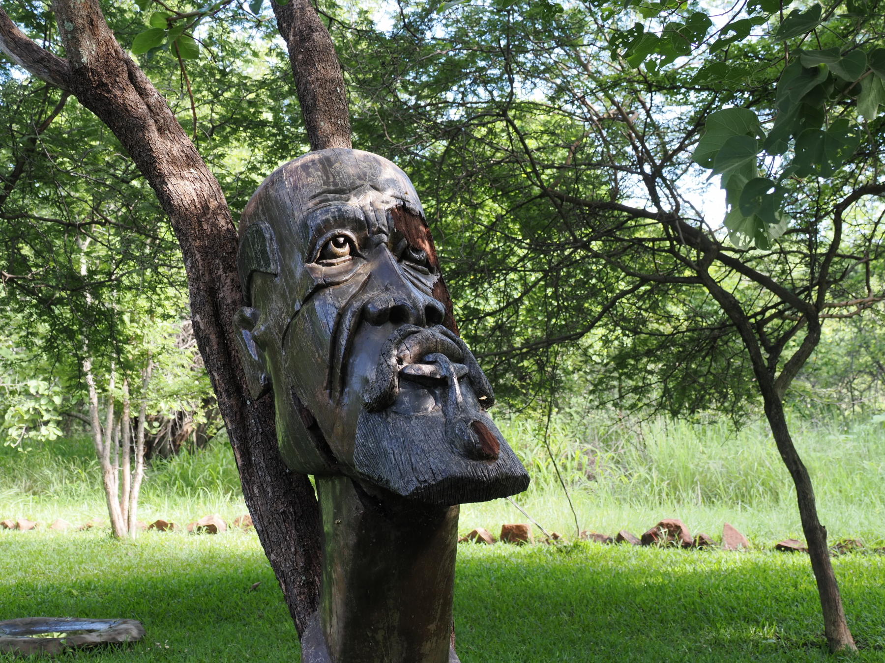 kind of a cool statue