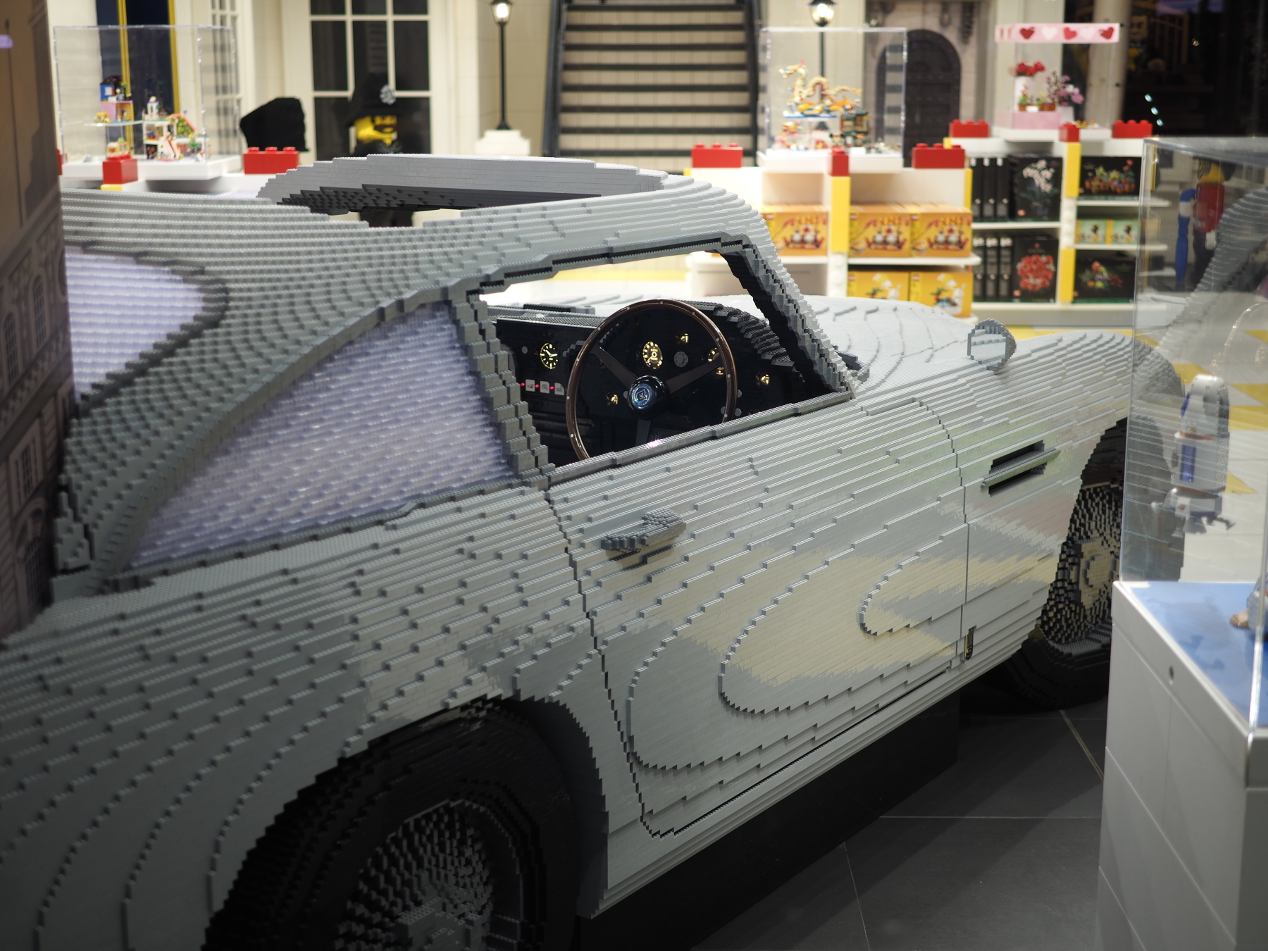 Full size E-type Jag at the Lego Store