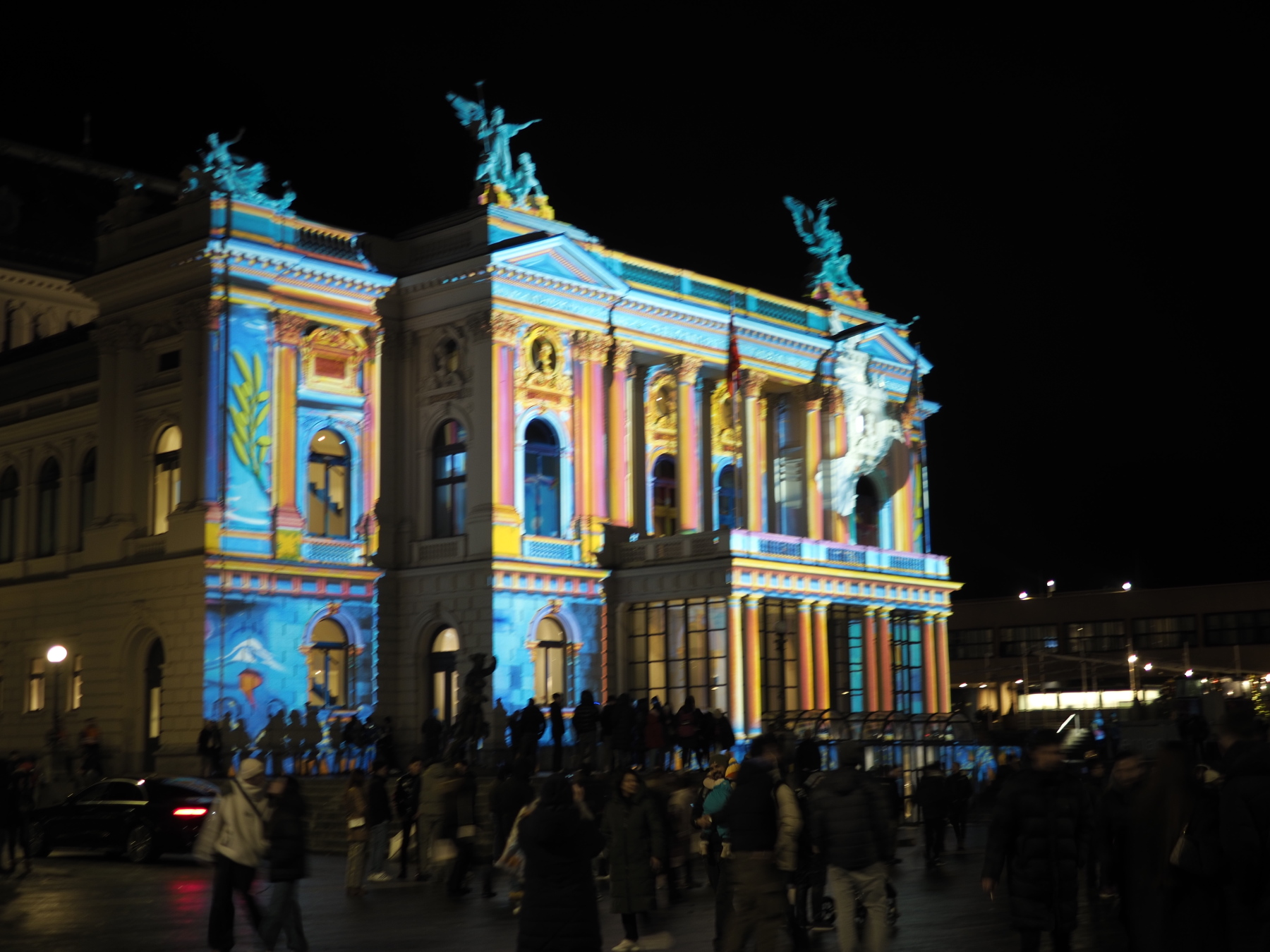 Art projected onto the Opernhaus